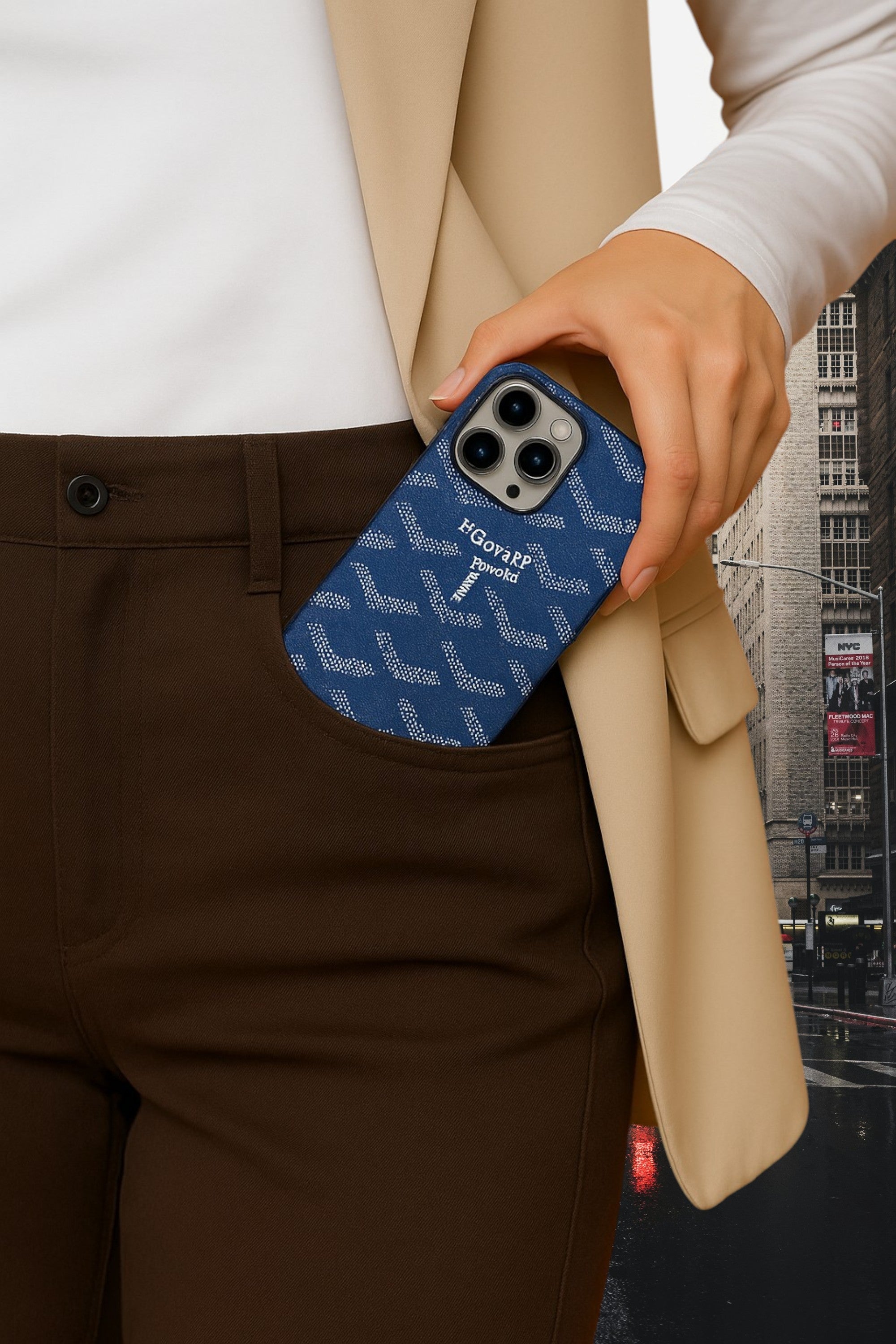 Coque Goyard Bleu marine Luneva